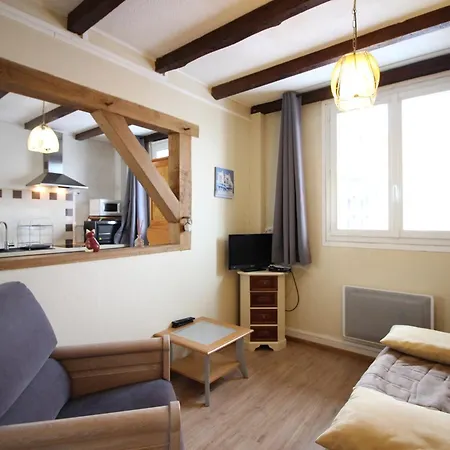F3 De 50m² Au Coeur De Mont-dore Avec 2 Chambres, Cuisine Equipee Et 2 Salles D'eau - Fr-1-415-145 * Le Mont-Dore