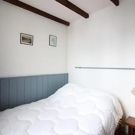 Apartment F3 De 50m² Au Coeur De Mont-dore Avec 2 Chambres, Cuisine Equipee Et 2 Salles D'eau - Fr-1-415-145 *